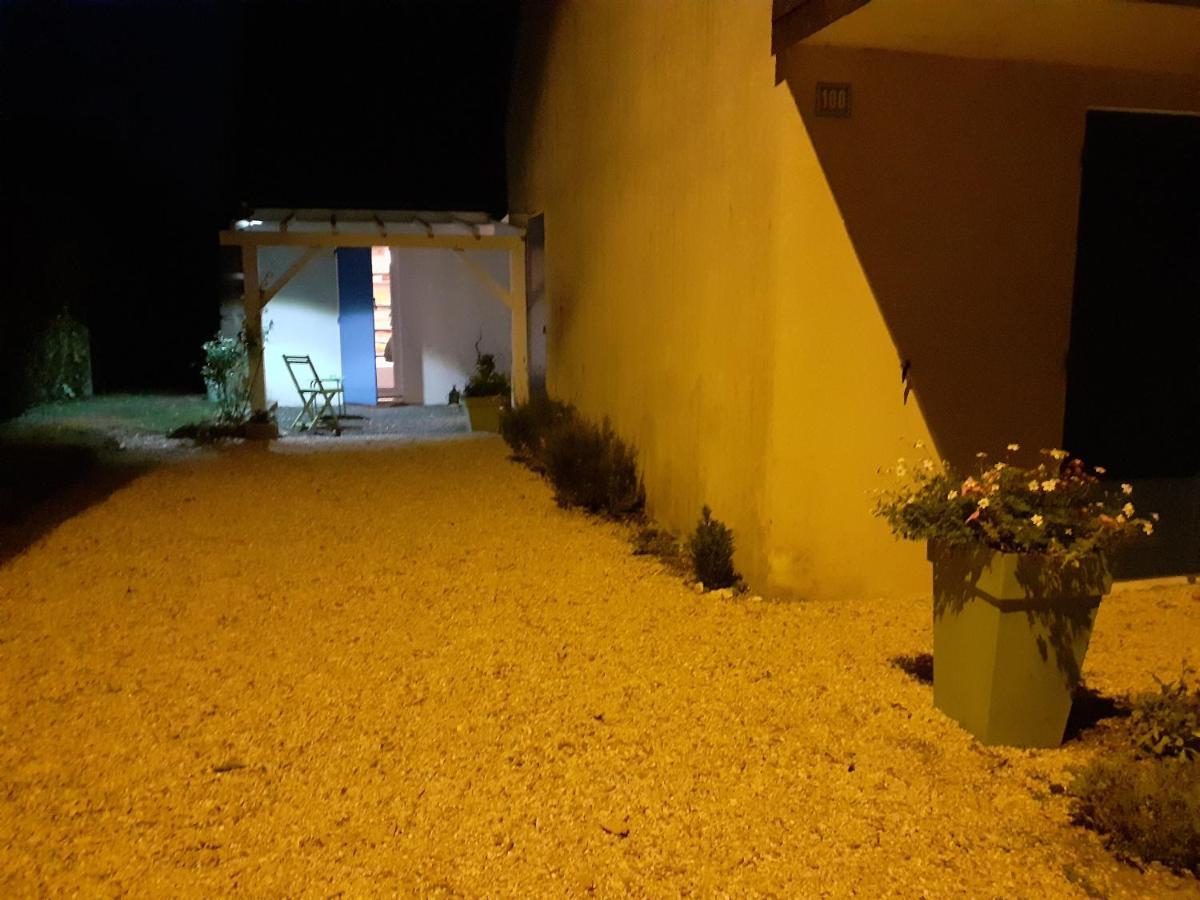 Les Oiseaux Chambre D'Hotes Saint-Florent-sur-Cher Екстериор снимка